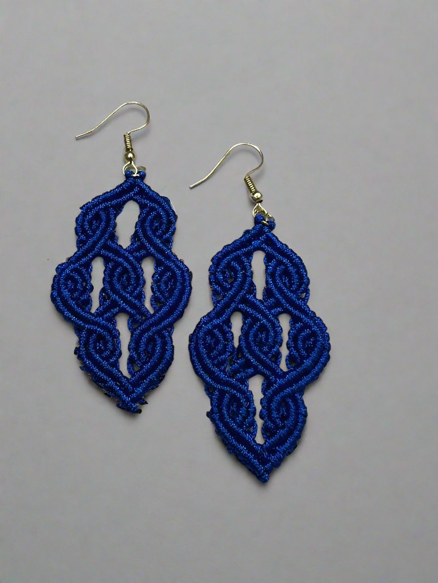 Celtic Knot Mini Macrame Earrings